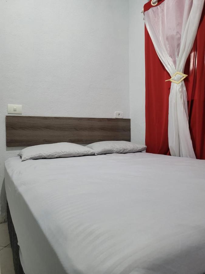 Hostel Sion - Apartamentos Itanhaém Eksteriør billede