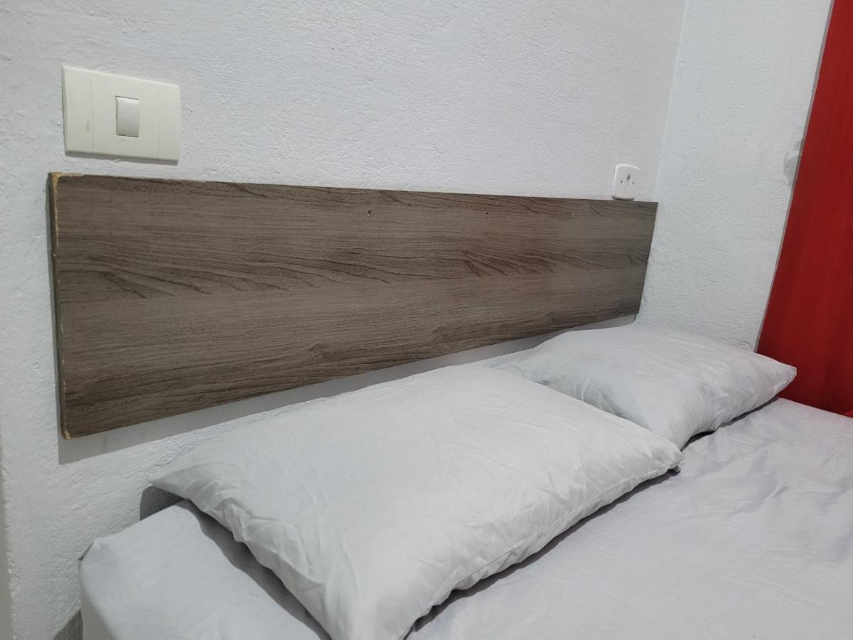 Hostel Sion - Apartamentos Itanhaém Eksteriør billede