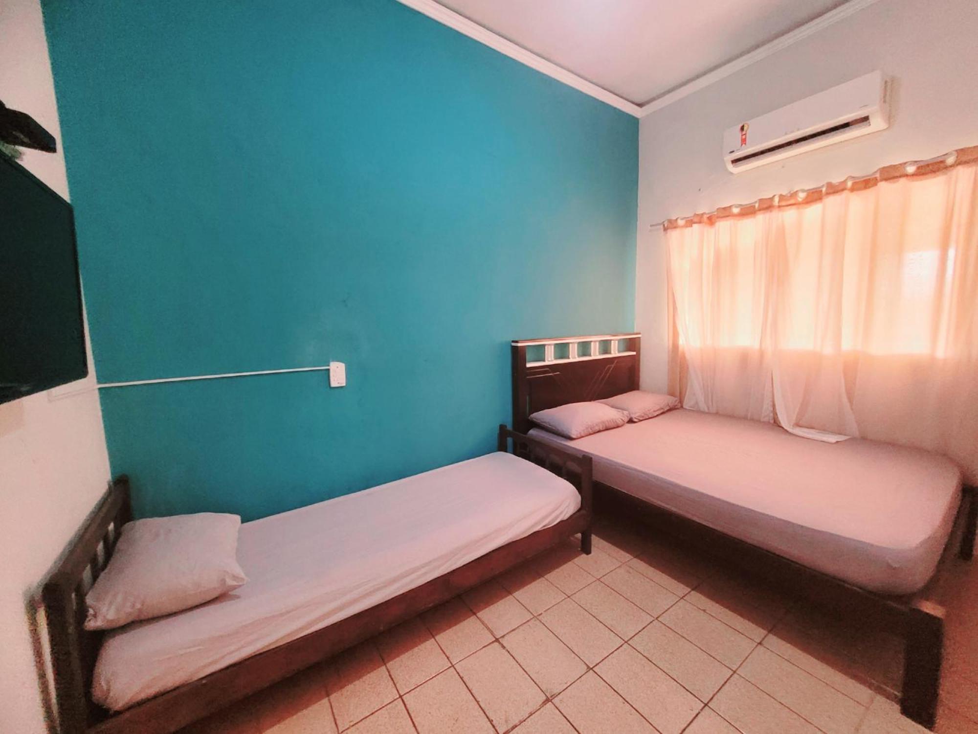 Hostel Sion - Apartamentos Itanhaém Eksteriør billede